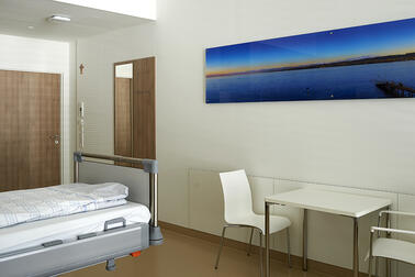 Patientenzimmer im Neubau